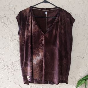 Sinew Moon Pinch of Grace Hip Length top